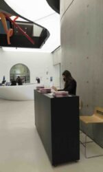 Con gli occhi da architetto e l'anima da artista. Marcel Janco e la colonia di artisti Ein Hod. Ediz. italiana e inglese